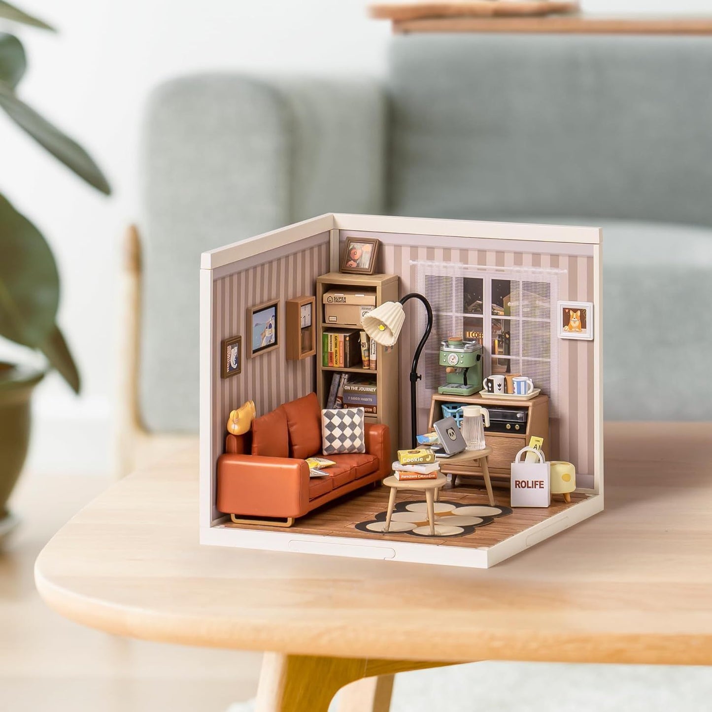 CraftAura Cozy Living Lounge Super Creator Miniature House DW007