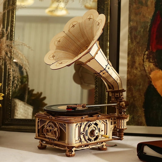 CraftAura DIY Crank Classic Gramophone LKB01 (Hand Rotating)